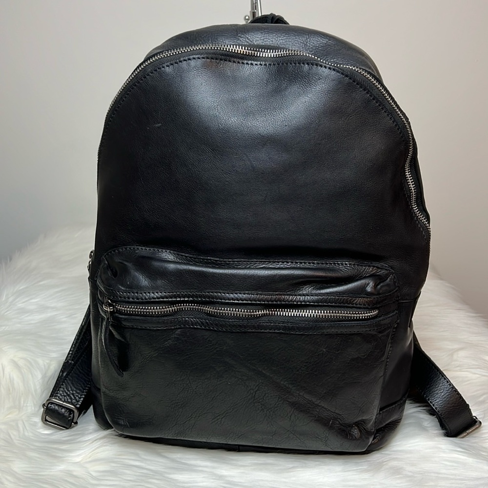 NWT Vilenca Holland Black Leather Backpack
